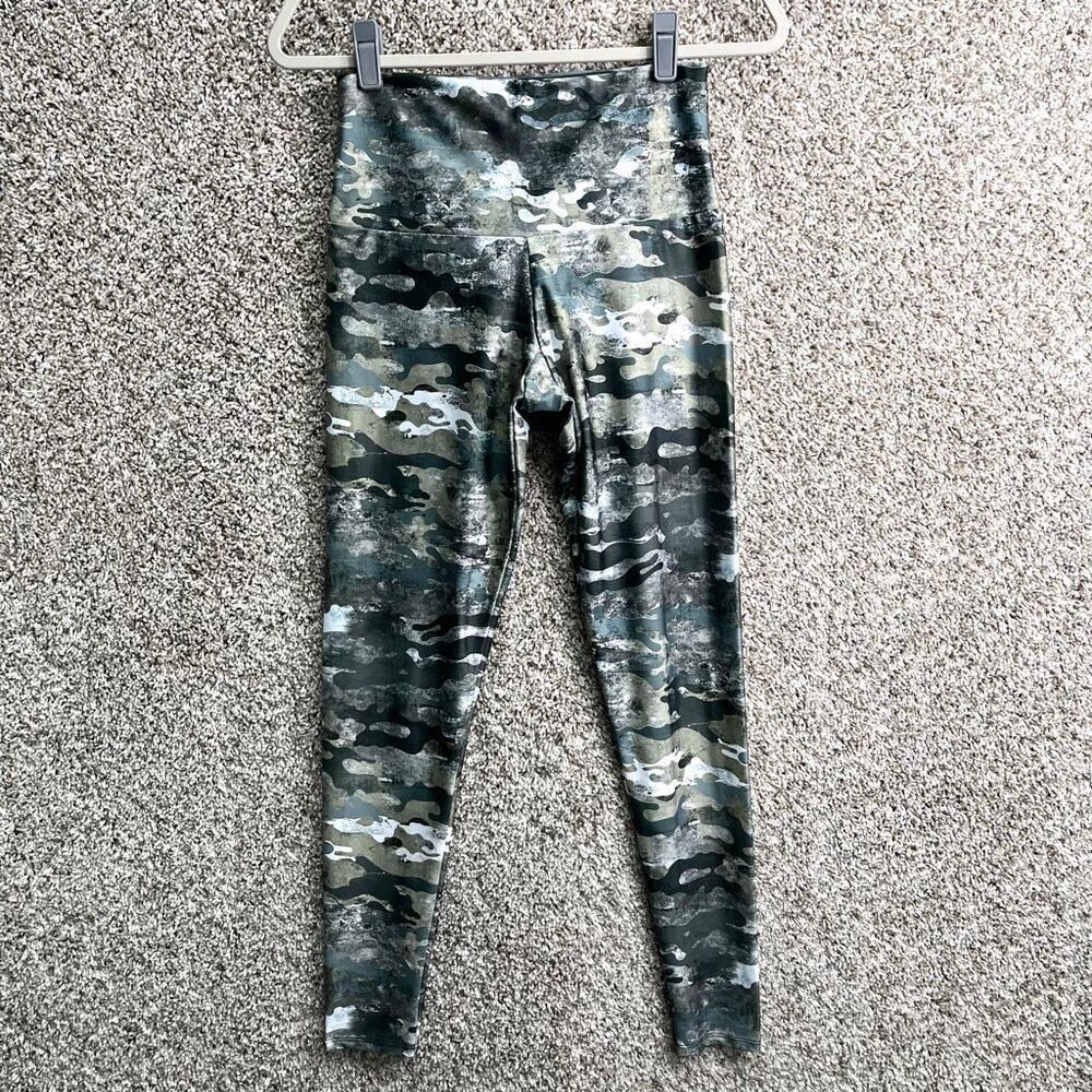 Onzie Leggings Women's M/L Green Camouflage Print High Rise